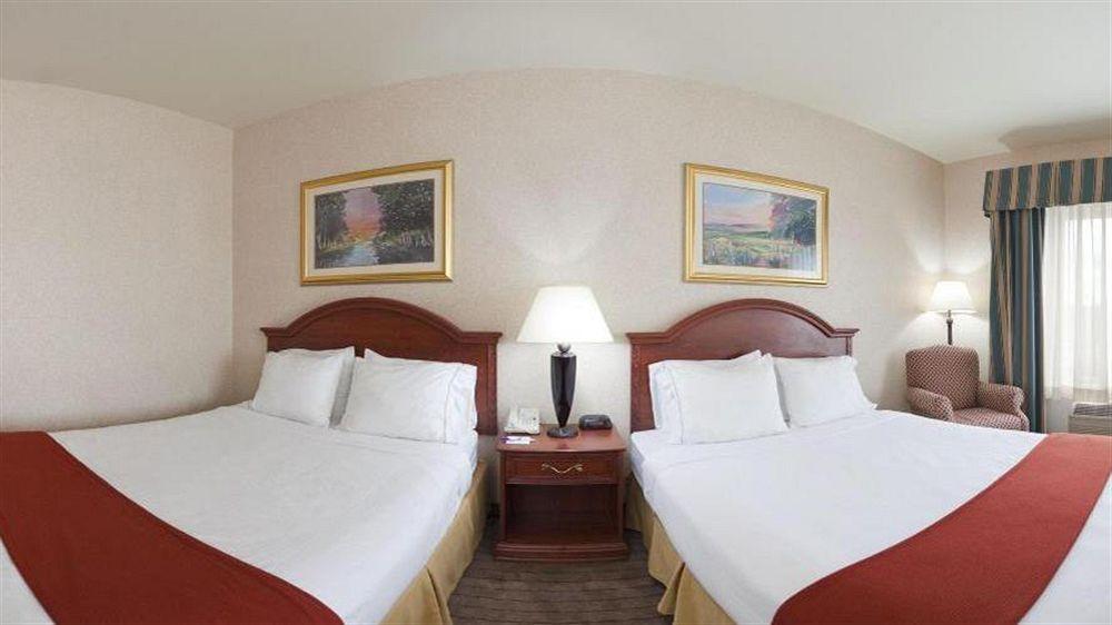 Holiday Inn Express Independence - Kansas City By Ihg Dış mekan fotoğraf