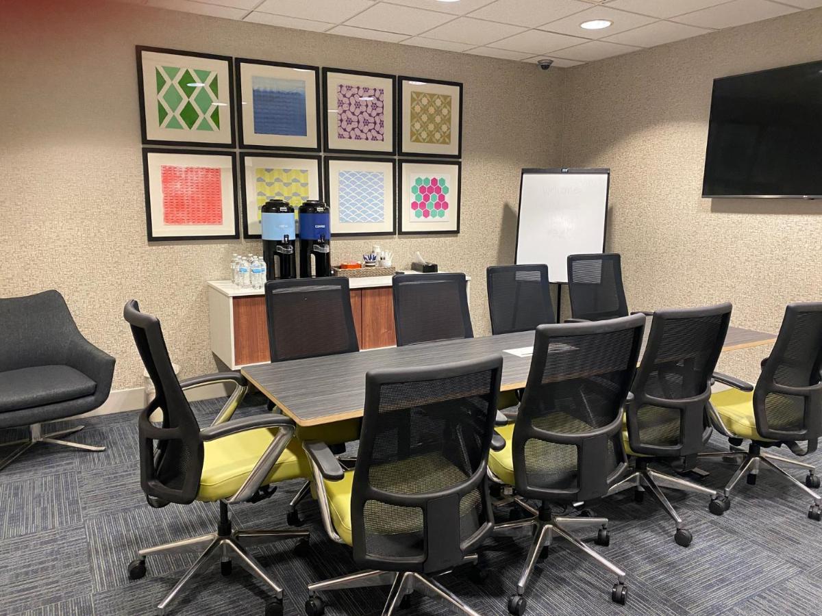 Holiday Inn Express Independence - Kansas City By Ihg Dış mekan fotoğraf