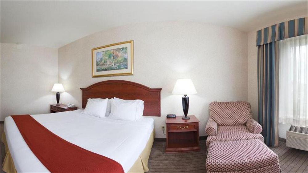 Holiday Inn Express Independence - Kansas City By Ihg Dış mekan fotoğraf