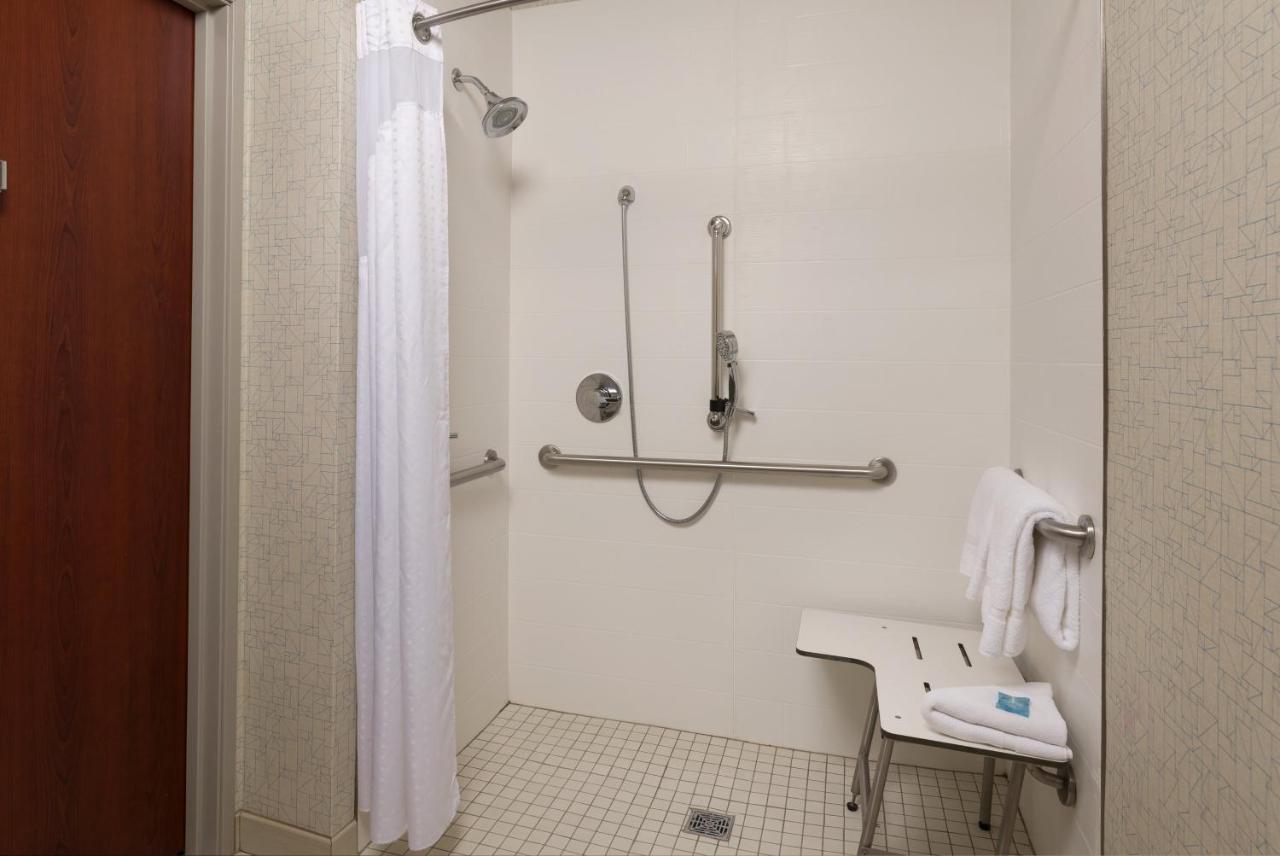Holiday Inn Express Independence - Kansas City By Ihg Dış mekan fotoğraf